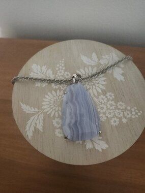 Kendra Scott Blue Lace Agate Sandra Silver Pendant Necklace